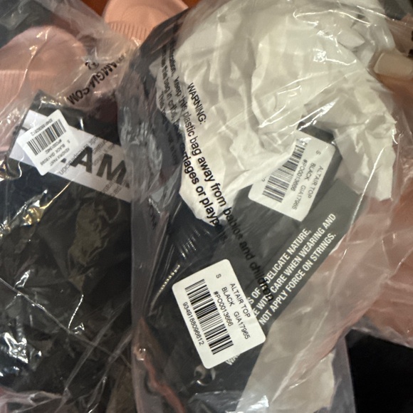 NEW IAMGIA top and pants set BLACK - Picture 4 of 4